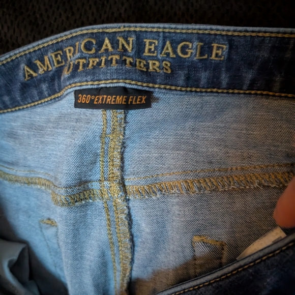 Jeans - Picture 2 of 4